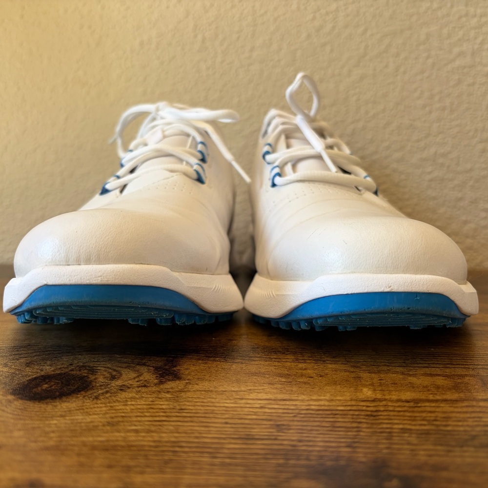 FootJoy Men's 11 FJ Fuel Spikeless Enhanced Grip Performance Golf Shoes White - Picture 4 of 8